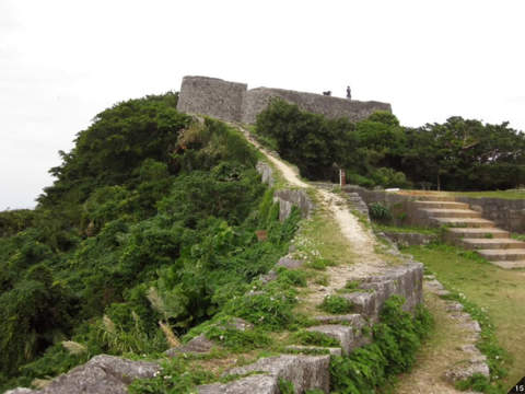 沖縄紀行3 城跡めぐりと歴史の道編 for iPadのおすすめ画像4