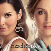 Rizzoli & Isles, Season 2 artwork