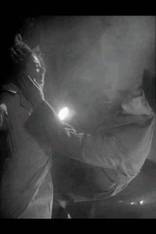 Bulldog Drummond Escapes - Films4Phones screenshot 2