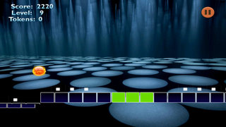 A Pixel Jump Ball - Temple Of Mega Dash Endles Zone screenshot 4